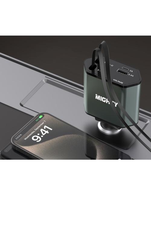 Mighty 65W Fast Charging Retractable 4 In 1 Car Charger MK151